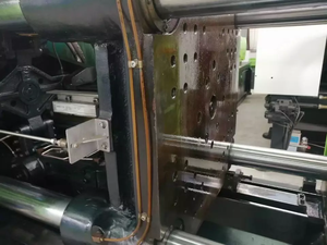 Tự động Plastisol Máy phun cho nhựa đùn Máy phun hồ sơ dây chuyền sản xuất - Product Image 3