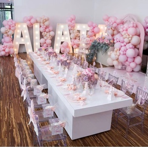 Table <span class=keywords><strong>à</strong></span> manger moderne blanche en acrylique pour enfants chaise en plastique meubles pour enfants pour salon banquets de mariage hôtels fêtes bébé - Product Image 1
