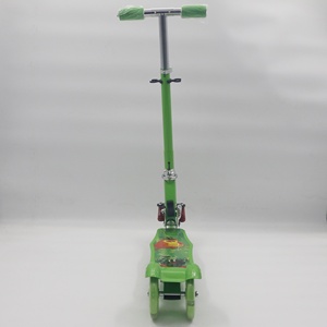 Junran绿色踢直排式儿童滑板车 -- 轻便可调车把 - Product Image 5