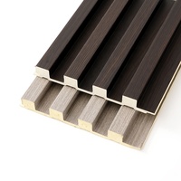 Panneau mural imperméable pour revêtement intérieur en bois composite panneau mural cannelé étanche à l'humidité panneau mural intérieur en bois composite