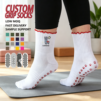 Chaussettes de Pilates et de yoga personnalisables de qualité supérieure, antidérapantes, avec logo brodé pour le sport de Pilates