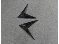 Kit de carrosserie de décoration de pare-chocs avant en fibre de carbone sèche style Topcar pour Lamborghini URUS S, avec décoration de type aileron de requin