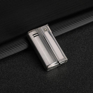 ไฟแช็กโลหะ <span class=keywords><strong>IMCO</strong></span> กันลม สีเงิน รุ่นวินเทจ สำหรับจุดบุหรี่ - Product Image 4