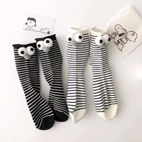 Chaussettes en coton drôles pour femmes quatre saisons noir blanc grands yeux Cyber célébrant dessin animé 3D équipage bijoux pour femmes chaussettes bas