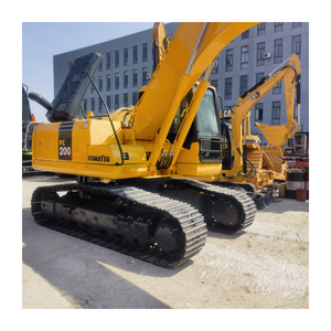 Excavadora Komatsu PC220-7 de 22 toneladas de capacidad, con pocas horas de trabajo, buen rendimiento y componentes de alta calidad, a precio competitivo en oferta. - Product Image 2