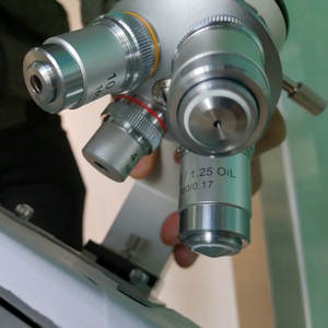 Échantillon gratuit, microscope biologique monoculaire à LED à haute précision pour les laboratoires scientifiques, les étudiants en éducation - Product Image 5