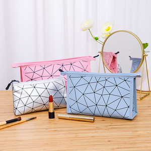 Hot Sale High Quality Waterproof PU Cosmetic Bag with Custom Logo New Style Luxury Makeup Pouch with Zipper - Product Image 6