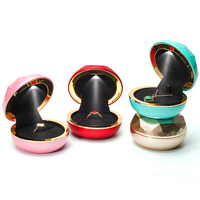 Rond circulaire ovale luxe led lumières en cuir bijoux bague collier boîtes d'emballage ensemble avec logo velours pour mariage
