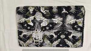 Couverture Kantha indienne faite à la main, imprimée, rouge et noire, style bohème, en coton, Gudari, taille Queen et Twin - Product Image 2