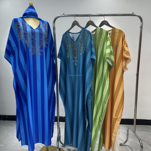 Nouvelle <span class=keywords><strong>Robe</strong></span> Ample Rayée pour Femmes Africaines, Tendance et Élégante, avec Strass, Abaya Musulmane Africaine Imprimée à Col en V pour Femmes - Product Image 6