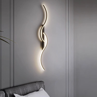 Applique Murale LED 18W Best-Seller, Style Européen Moderne en Acier Inoxydable et Aluminium pour Décoration Intérieure, Hôtels et Escaliers