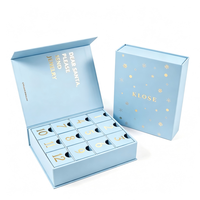 Babyblauer Schmuck-Adventskalender 12-Tage-Countdown-Geschenkbox mit Goldfolien-Zahlen in Buchform für Weihnachten und Feiertage
