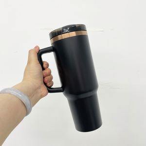 Vaso Térmico de Acero Inoxidable de 40oz con Tapa Antiderrames y Pajita Abatible, Listo para Enviar - Product Image 4