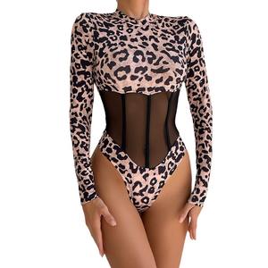 Ensemble de lingerie sexy léopard patchwork à manches longues, taille haute, en résille transparente, vente en gros - Product Image 5