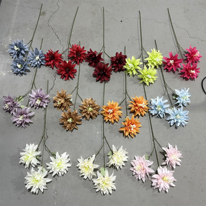 Yixuan Simulated Chrysanthemum Artificial <b>Flower</b> 3-Headed Large Claw Silk Wedding Decoration <b>Ornament</b> - Product Image 2