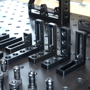 <span class=keywords><strong>Table</strong></span> de soudage réglable en fonte nitrurée D16, plateforme de soudage 3D avec fixations et accessoires - Product Image 4