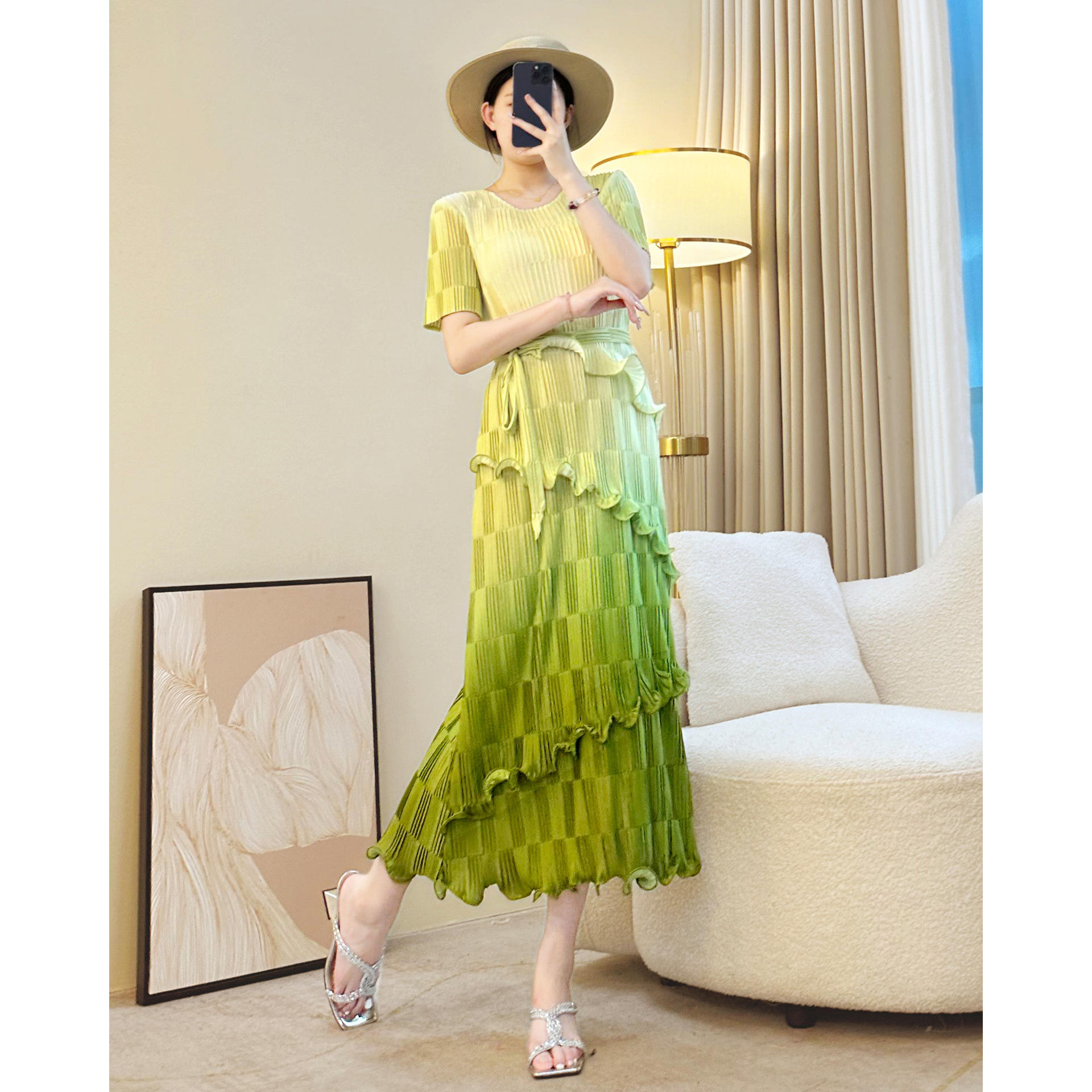 สีเขียว