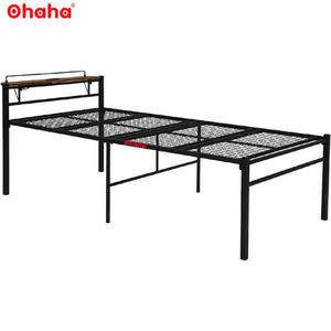 Marco de cama de hierro resistente con acabado moderno Fácil de montar Marco de hierro duradero con estructura moderna Estructura estable y silenciosa - Product Image 2