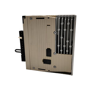 SGDM-02BDA Nuevo en Caja, Servoaccionamiento SGDM para Aplicaciones de Automatización Industrial para PLC, PAC y Controladores Dedicados - Product Image 6