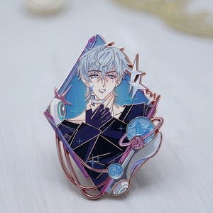 Vente en gros : Pin's en métal émaillé personnalisés avec motifs de personnages de dessins animés, impression UV et peinture vitrail, pour collection - Product Image 3