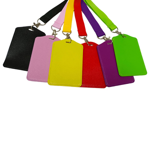 <span class=keywords><strong>Porte</strong></span>-<span class=keywords><strong>badge</strong></span> d'identification en polyester élégant et <span class=keywords><strong>personnalisé</strong></span> de haute qualité - Product Image 3