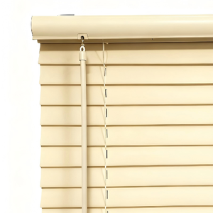 ستائر نوافذ أفقية بدون حبال من الخشب الصناعي مقاس 2 بوصة مع كرانيش كريمية اللون - Product Image 2