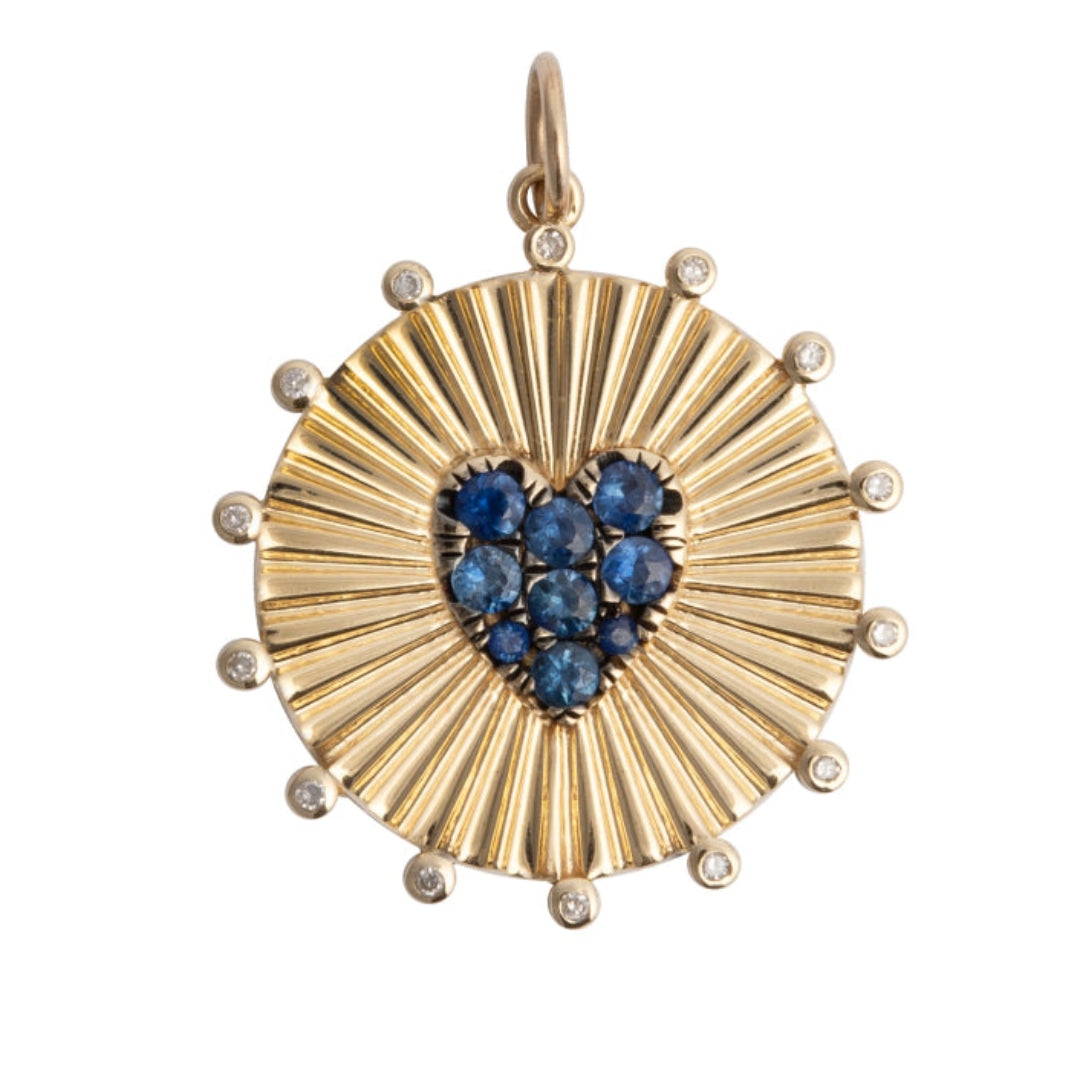 Pendentif saphir en forme de coeur à motif soleil