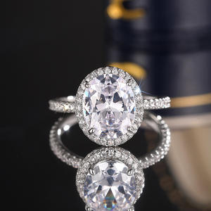 Anello di Fidanzamento con Diamante Taglio Ovale in Oro Bianco, Diamante Naturale Colore D, Gioielli da Donna - Product Image 5