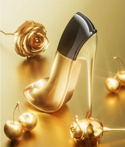 Profumo da Donna di Alta Qualità Good Girl 80ml in Elegante Bottiglia di Vetro con Design a Tacchi Alti - Product Image 3