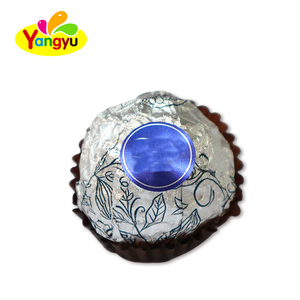 Nouveauté : Bonbons au chocolat en forme de boule croustillante aux noisettes, enveloppés de feuille d'argent, boîte transparente de 16 pièces, vente en gros - Product Image 3