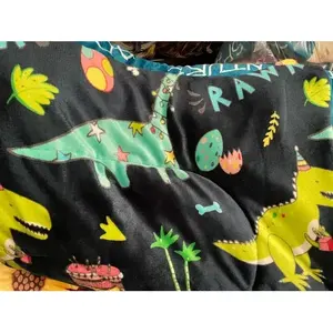 10 Cubrecolchones de Franela de Doble Cara, Surtido al por Mayor - Product Image 3