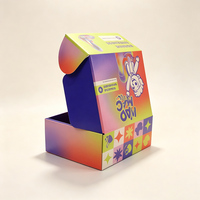 Boîte d'expédition pliante haut de gamme en carton ondulé Kraft personnalisée avec doublure en mousse pour jouets éducatifs pour enfants et kits e-commerce