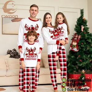 Pijamas de Natal para Família, Conjuntos de Pijamas em Família, Pijamas em Xadrez Vermelho Escuro com Estampa de Rena - Product Image 1