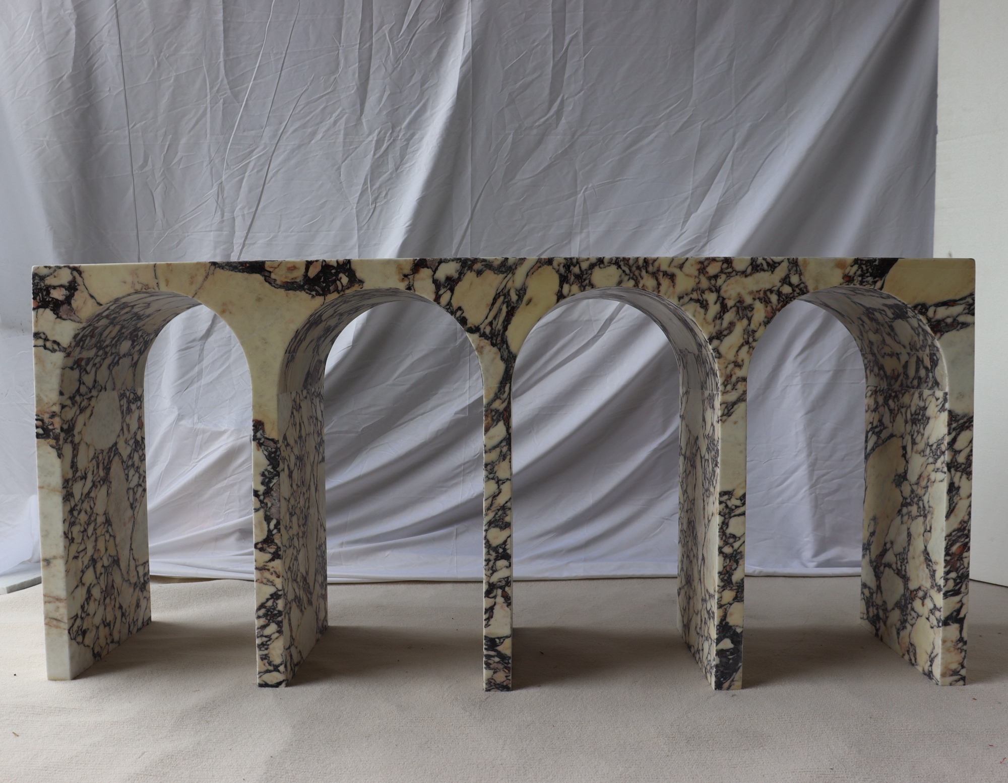 display pedestal marble ornate