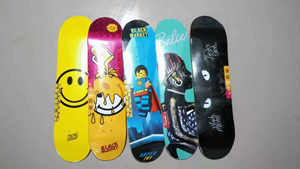 Planche de skateboard professionnelle en bois d'érable canadien, type cruiser fish, avec graphismes de haute qualité, planches pro complètes. - Product Image 4