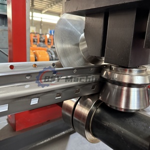 Op maat gemaakte automatische PLC-gestuurde schapkolomrekken, staande opslagrekken, rolvormmachine voor magazijn- en supermarktschappen. - Product Image 6