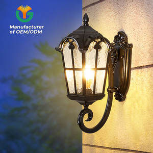 Meilleure Vente Applique Murale en Aluminium et Verre Trempé Lumière du Jour 12W 18W 24W <span class=keywords><strong>Lampe</strong></span> de Jardin LED Étanche avec Garantie de 3 Ans - Product Image 1