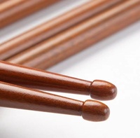 Baguettes de batterie professionnelles 5A en bois de séquoia, directement de l'usine, pour la pratique et la performance sur batterie acoustique et électronique
