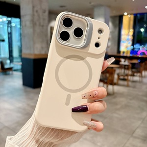 Custodia per <span class=keywords><strong>iPhone</strong></span> 16 <span class=keywords><strong>Pro</strong></span> Soft-Touch Magnetica con Protezione Lente Rialzata Anti-Caduta e Anti-Graffio - Product Image 4