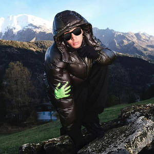 कस्टम थर्मोक्रोमिक स्याही प्रिंट स्ट्रीटवियर फसल विंटेज हेवीवेट सर्दियों के हुड विंडप्रूफ रंग बदल जाता है प्यूफ जैकेट - Product Image 5