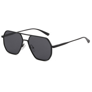 Hommes forme spéciale double ponts UV400 polarisés usine en gros prix pas cher lunettes <span class=keywords><strong>de</strong></span> soleil lunettes <span class=keywords><strong>de</strong></span> soleil <span class=keywords><strong>nuances</strong></span> - Product Image 2