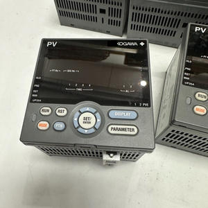 Controlador de Temperatura con Pantalla UP35A-NNN-11-UN para Yokogawa UP35A-NNN-11-UN - Product Image 4