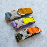 Colliers ODM en nylon hautement élastiques avec logo personnalisé Collier de chien tactique en toile de haute qualité Boucle en plastique pour la marche de service