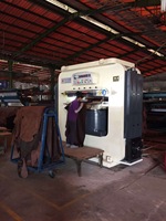 Machine à graver et à gaufrer le cuir, 850 tonnes