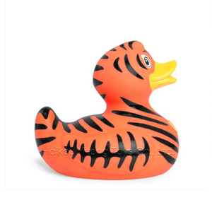 Canard en caoutchouc PVC personnalisé de 8cm Jouets de bain pour enfants Jouets de jeu d'eau avec étoile Poker Tiger Design Cute Hot Saling - Product Image 3