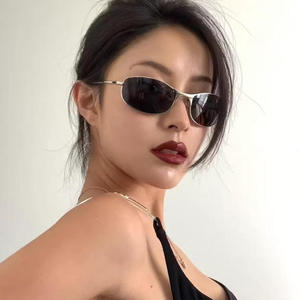 แว่นกันแดดโลหะทรงล้ำสมัยสำหรับปั่นจักรยานพร้อมกรอบแบบพันรอบ เลนส์มองกลางคืน ป้องกันรังสียูวี 400 แฟชั่นไซเบอร์ Y2K รุ่นยอดนิยม - Product Image 3