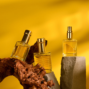 Vaporisateur en verre épais <span class=keywords><strong>de</strong></span> luxe rond carré clair <span class=keywords><strong>eau</strong></span> <span class=keywords><strong>de</strong></span> Cologne <span class=keywords><strong>toilette</strong></span> <span class=keywords><strong>parfum</strong></span> bouteille vide 8ml 10ml 12ml 15ml 20ml 30ml - Product Image 4