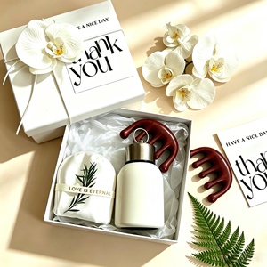 Coffret cadeau personnalisé Lunaire <span class=keywords><strong>pour</strong></span> mariage avec logo sur mesure, cadeau de remerciement de luxe <span class=keywords><strong>pour</strong></span> les invités de mariage, la fête prénuptiale et les fêtes - Product Image 1