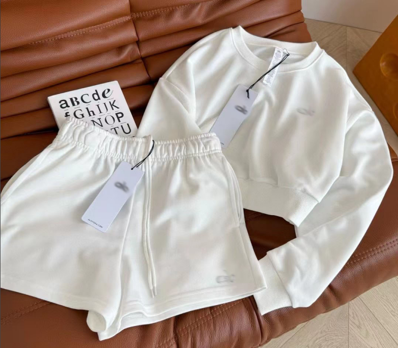 women's activewear sets nike