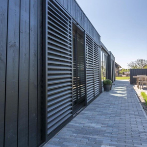 Volets Horizontaux Ajustables Modernes en Aluminium <span class=keywords><strong>pour</strong></span> Pergola, Abri Contre le Soleil et la Pluie <span class=keywords><strong>pour</strong></span> Fenêtres Latérales, Opération Facile par Glissière - Product Image 6